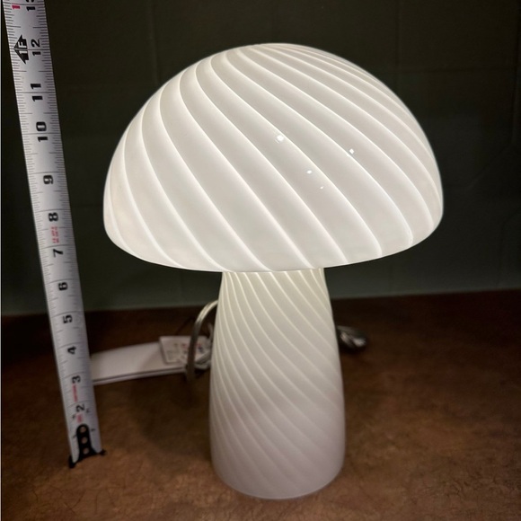 Icy White Swirled Glass Mushroom Lamp Home Decor - Picture 2 of 7